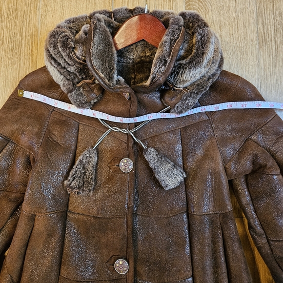 Children's sheepskin coat - Picture 12 of 14